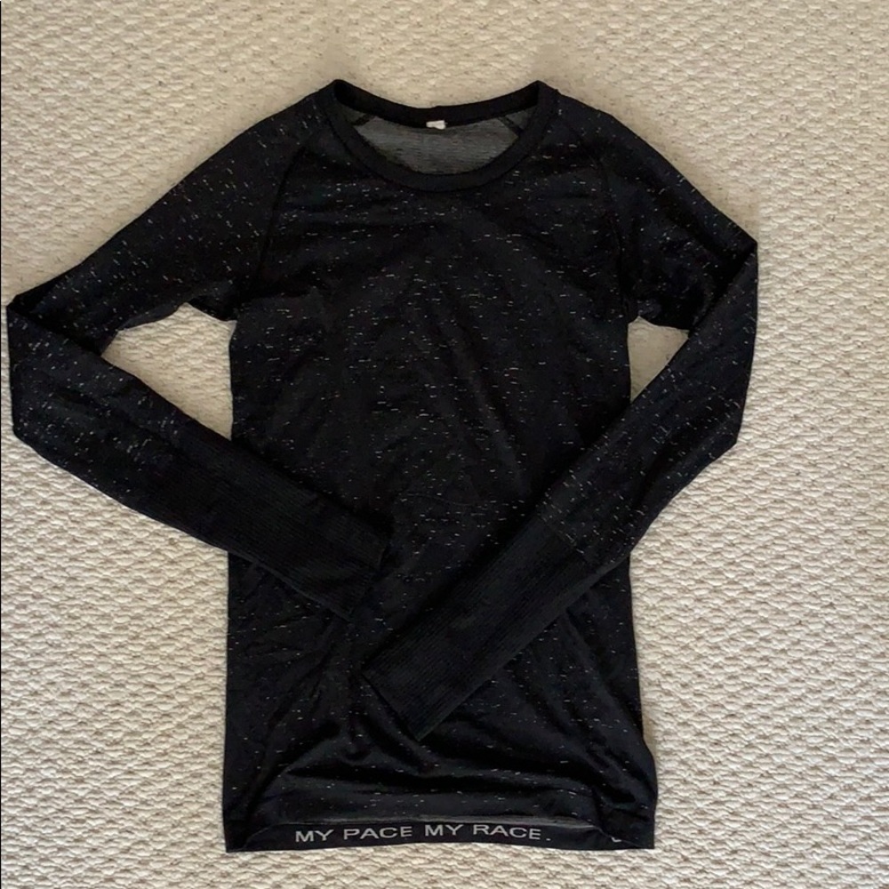 Swiftly Tech Tee Black with speckles